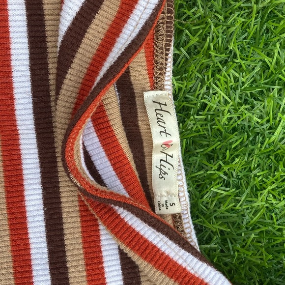 Top - Picture 5 of 6